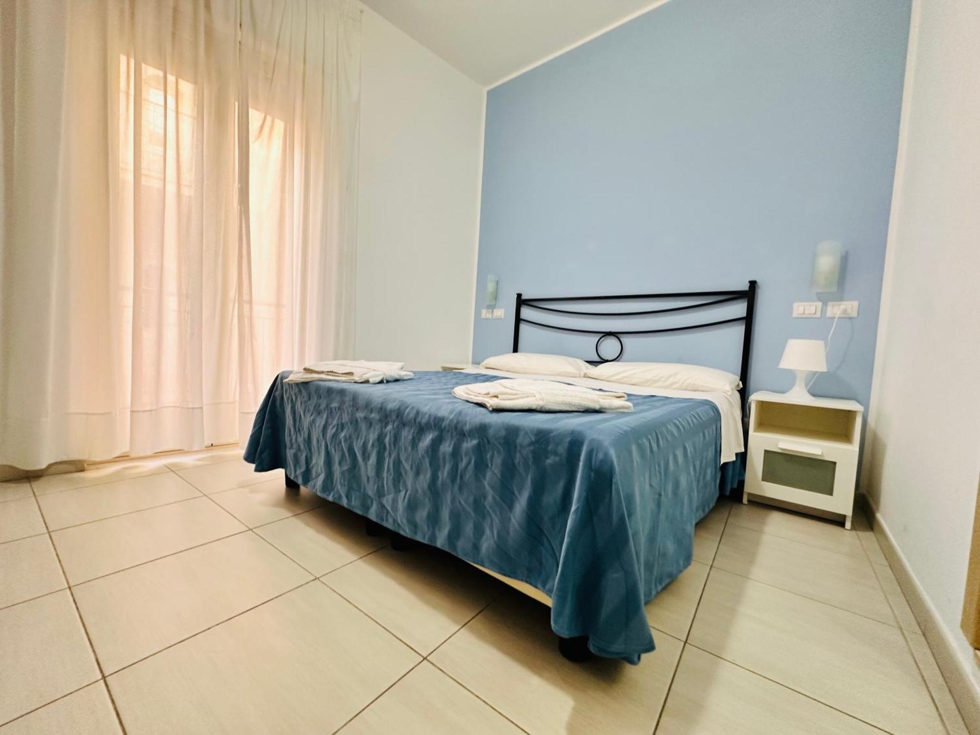 Maniel Beach Hotel Letoianni Exterior foto