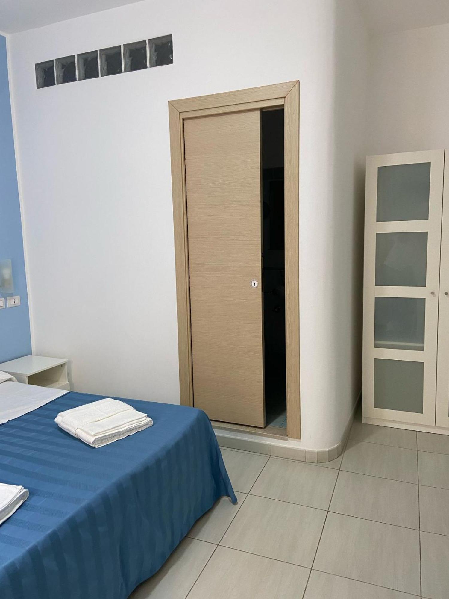 Maniel Beach Hotel Letoianni Exterior foto