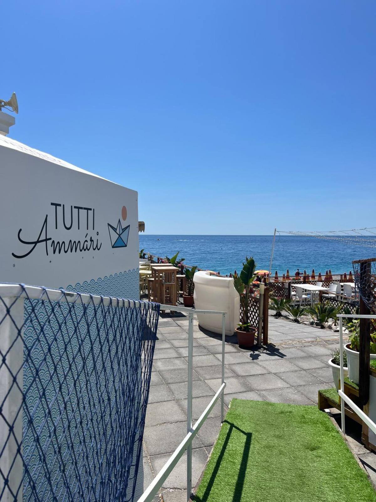 Maniel Beach Hotel Letoianni Exterior foto